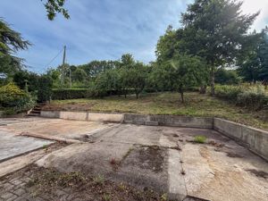 Site Photo- click for photo gallery